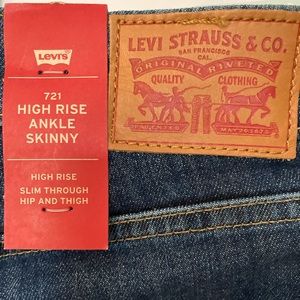 Levi Strauss High Rise Ankle skinny New Jeans
